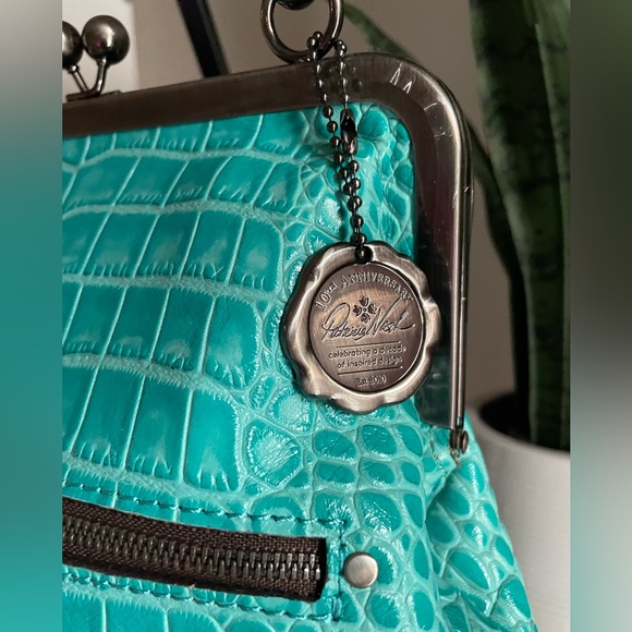 Patricia Nash 10th Anniversary Aqua Croc Embossed Bag - Picture 3 of 11